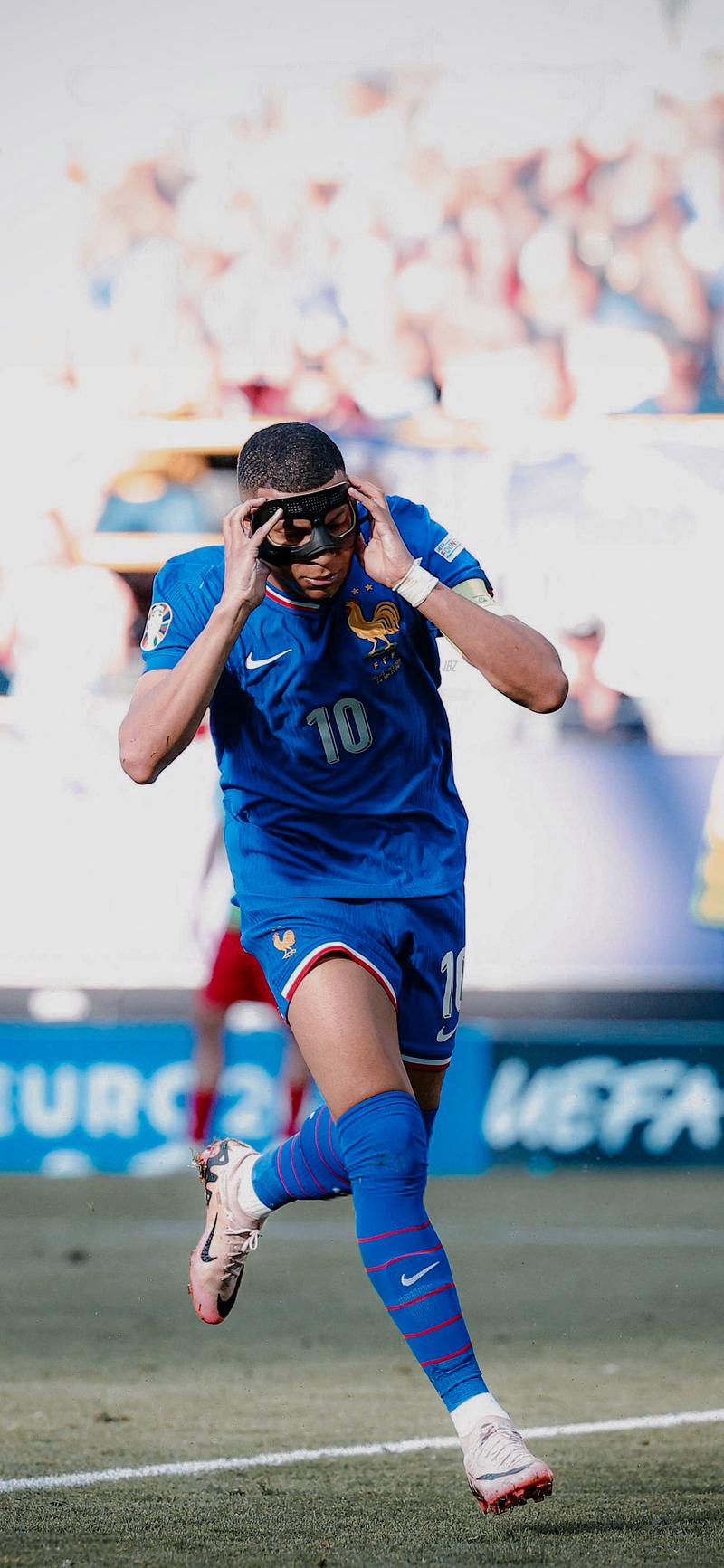 安东：球队早早进球本应取得胜利；我们反复出现低级错误（安东：球队开场就进球本该拿下比赛，但我们屡犯低级失误）