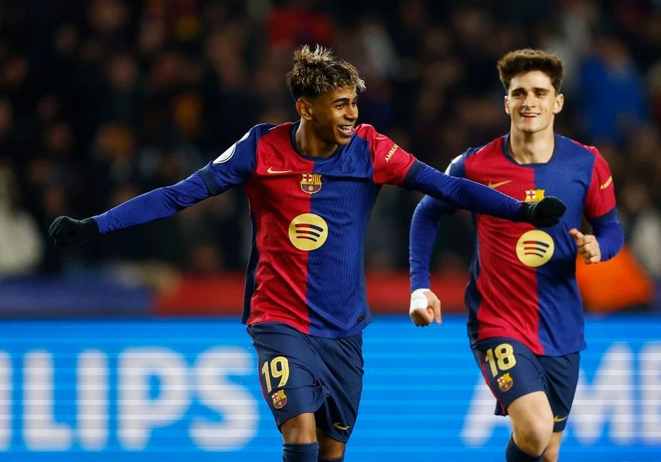 阿莫林赛前瞬采：赢下这场比赛很重要，芒特能给我们中场带来活力（阿莫林赛前：此役至关重要，芒特可为中场注入活力）