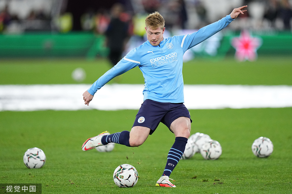 法尔克：格纳布里想留队，但拜仁不想再为他支付高薪（法尔克：格纳布里愿留队，拜仁不愿再承担其高额薪资）