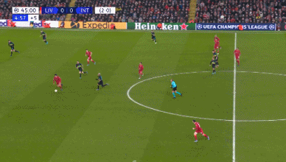 罗马诺：切尔西卖人是在为哈维-西蒙斯和加纳乔创造空间（罗马诺：切尔西出售球员为哈维-西蒙斯和加纳乔腾出空间）