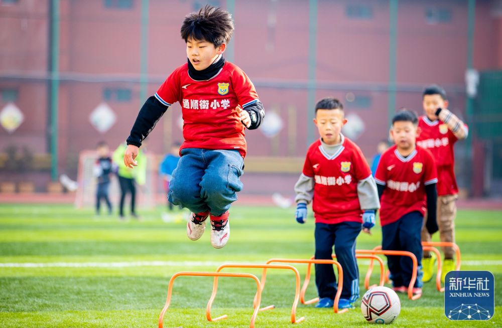 巴塞罗那5比0大胜毕尔巴鄂竞技，强势晋级西班牙超级杯决赛