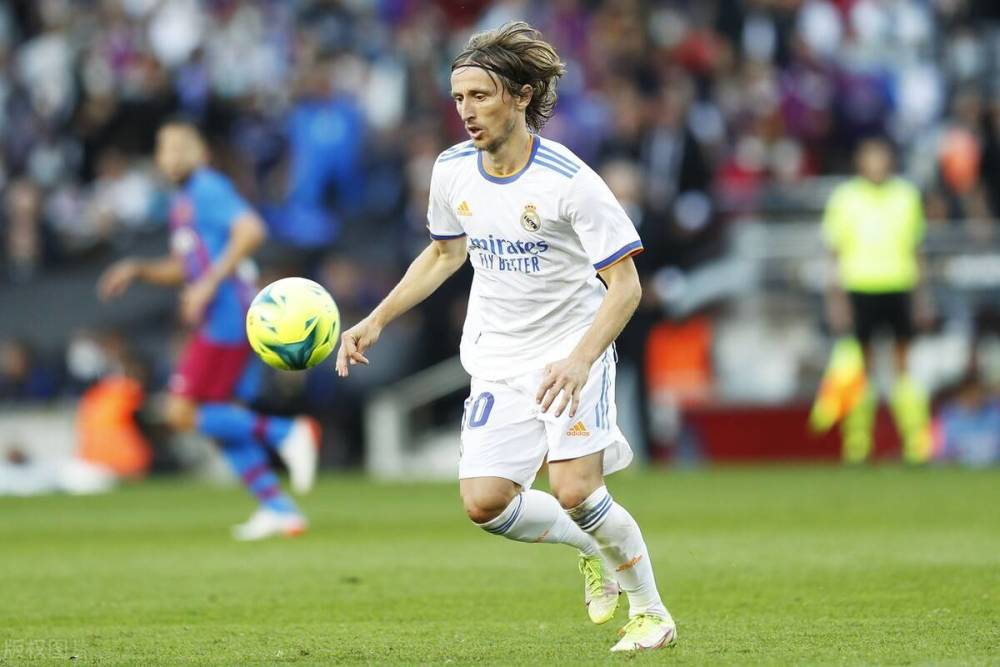 欧协联前瞻：水晶宫近况回暖冲击三连胜，舒尔本遭遇赛事三连败（欧协联前瞻：水晶宫状态回升力争三连胜，舒尔本陷入三连败困境）