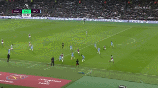 J1联赛2025年度最佳阵：相马勇纪、田中聪入选，2名外援在列（J1联赛2025最佳阵容揭晓：相马勇纪、田中聪上榜，两名外援入围）